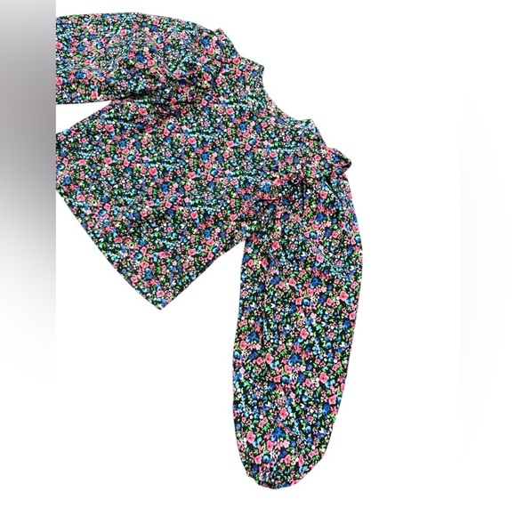 Sara Ruffle Puff Sleeve Floral Blouse Size Small - Picture 5 of 8